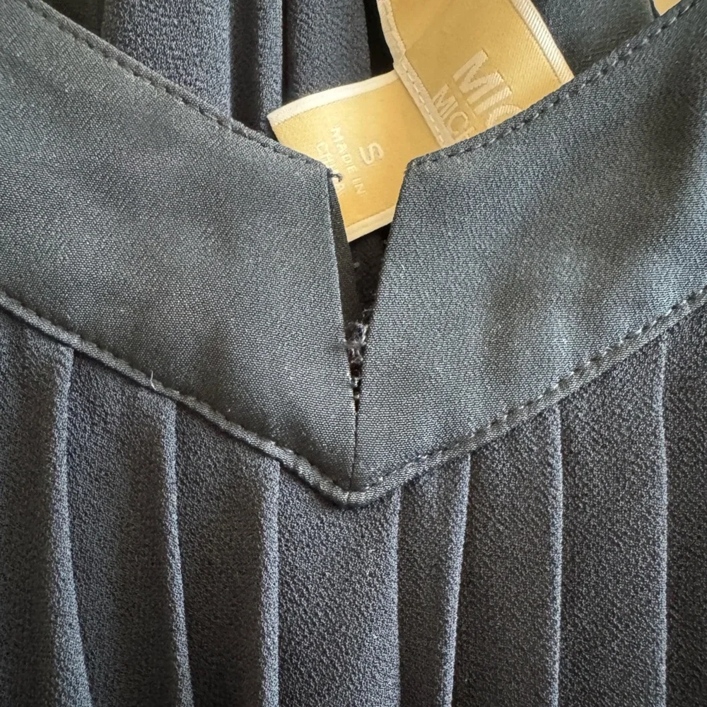 Michael Kors navy pleated maxi dress size small